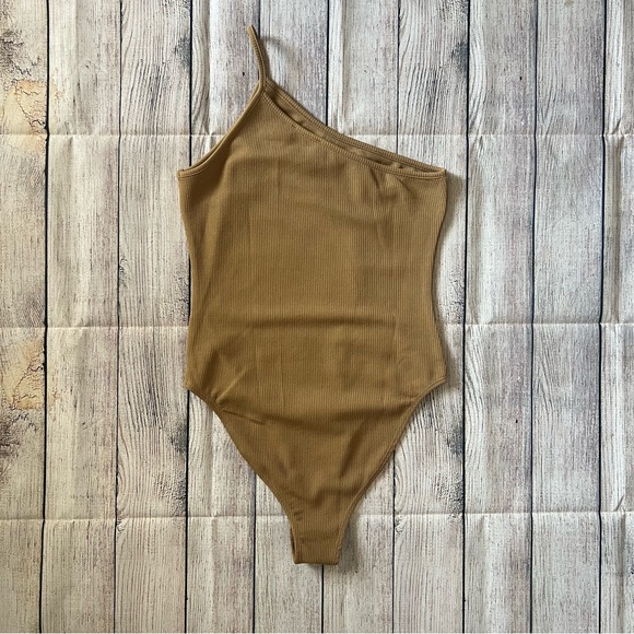 ▪️Princess Polly Bodysuit▪️ - Picture 5 of 6